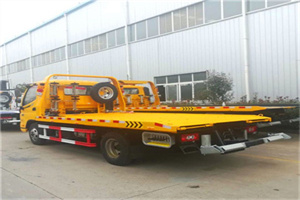 滨城附近拖车救援搭电