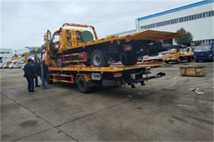 滨城同城汽车补胎